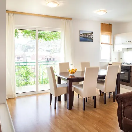Don Apartment